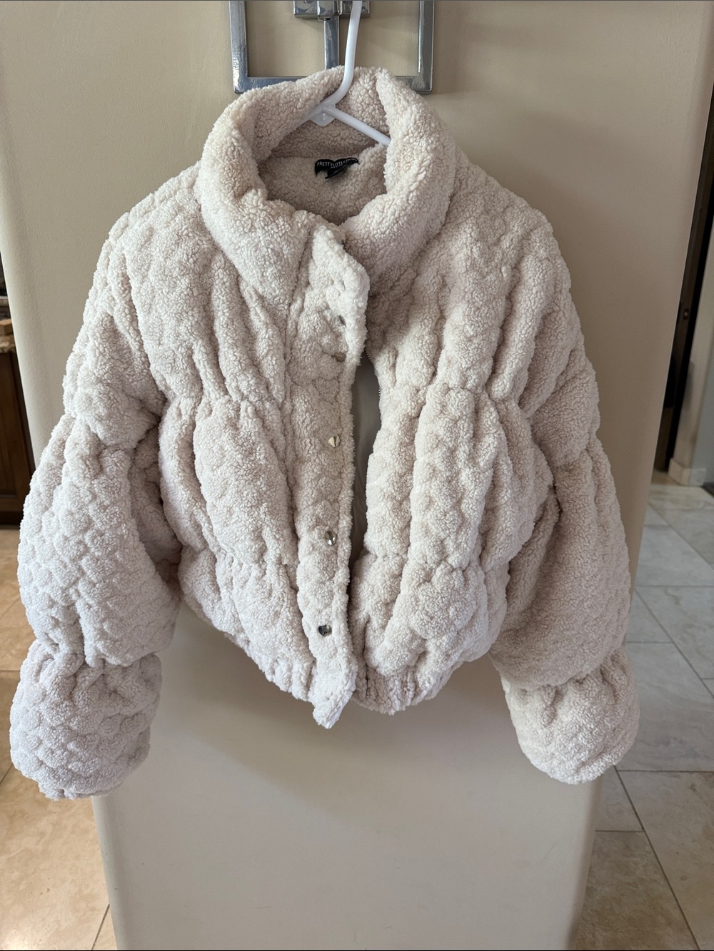 Cozy Plush Sherpa jacket in Cream